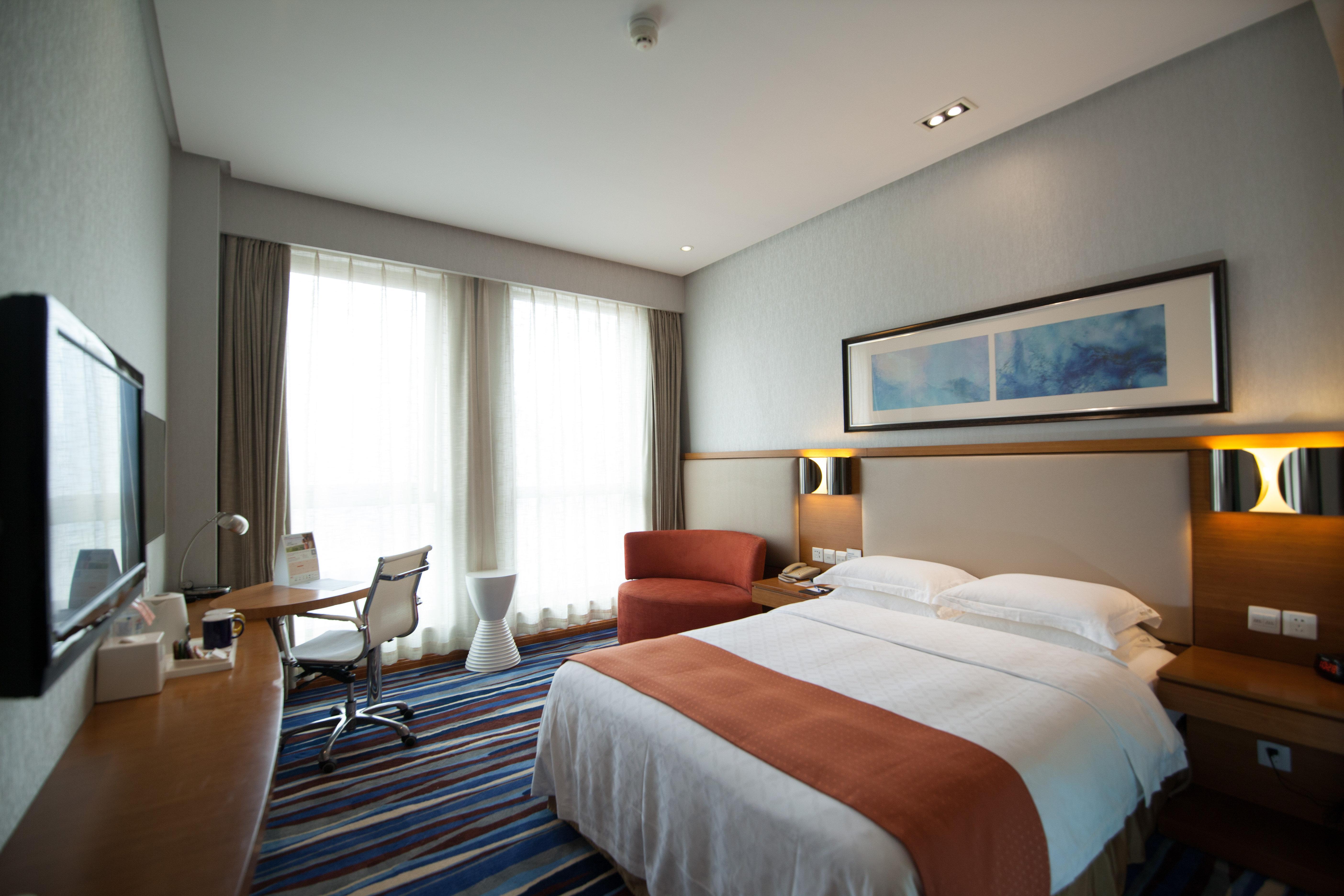 Holiday Inn Express Chongqing Guanyinqiao By Ihg Exterior foto