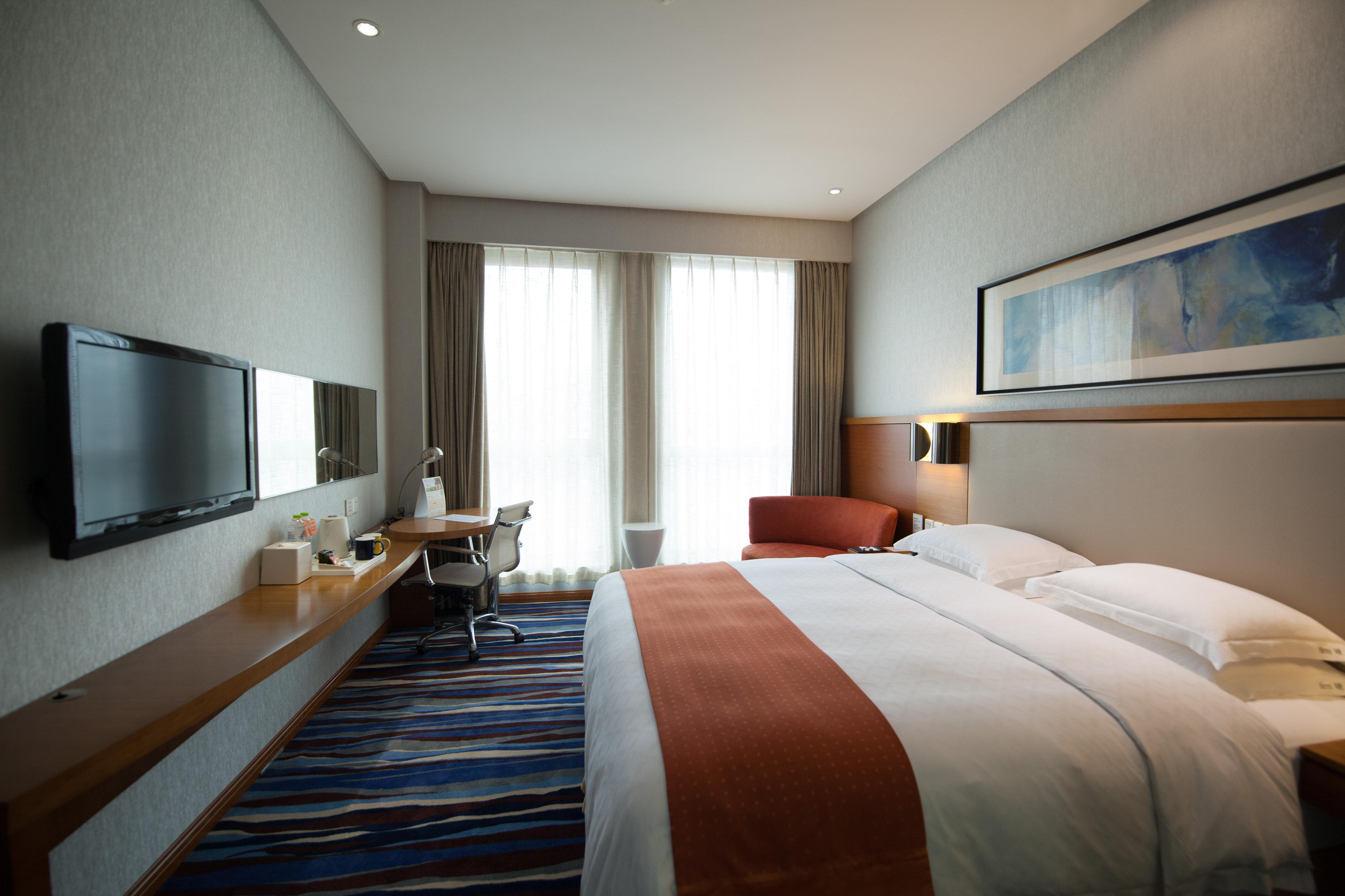 Holiday Inn Express Chongqing Guanyinqiao By Ihg Exterior foto