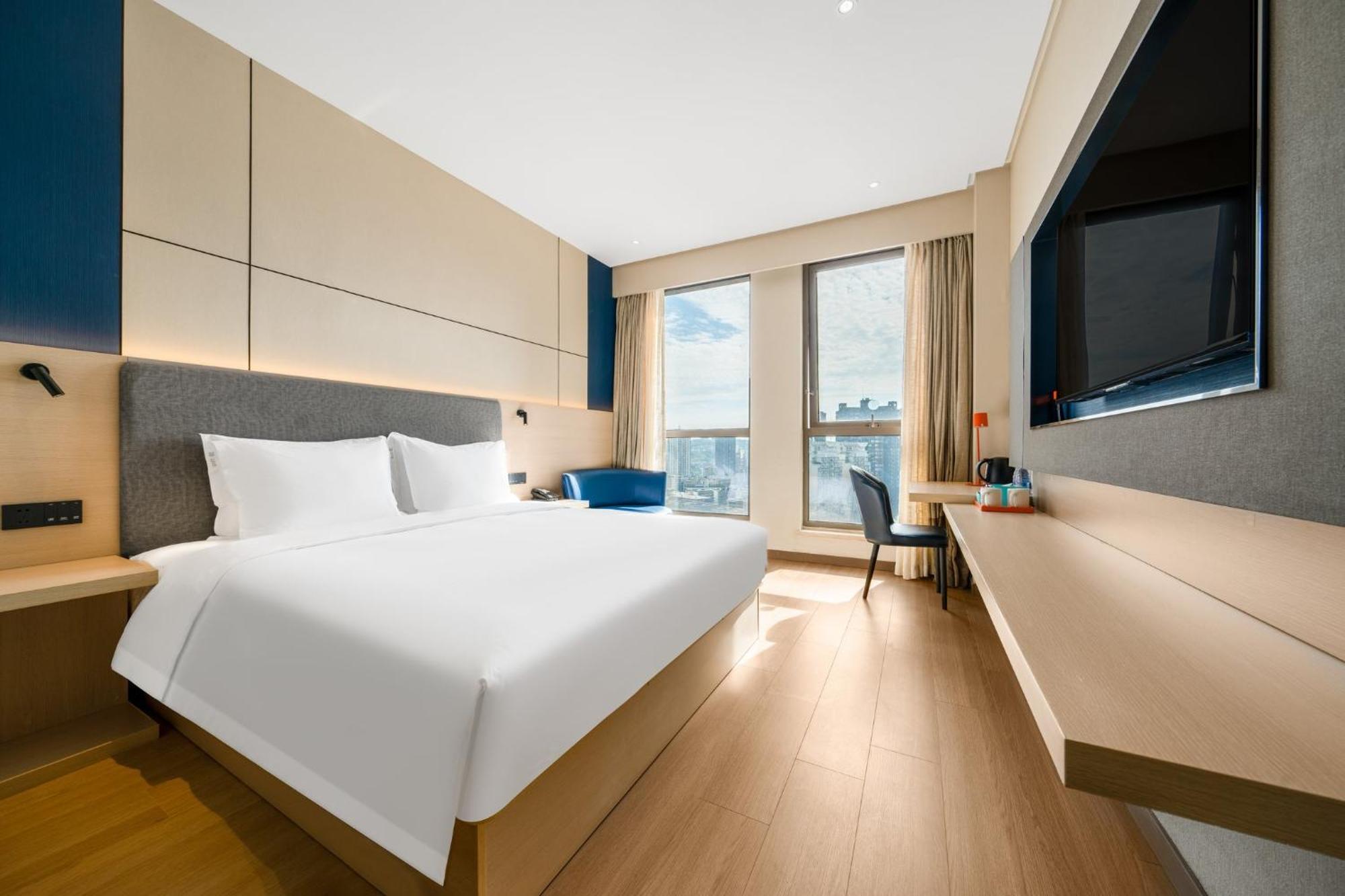 Holiday Inn Express Chongqing Guanyinqiao By Ihg Exterior foto