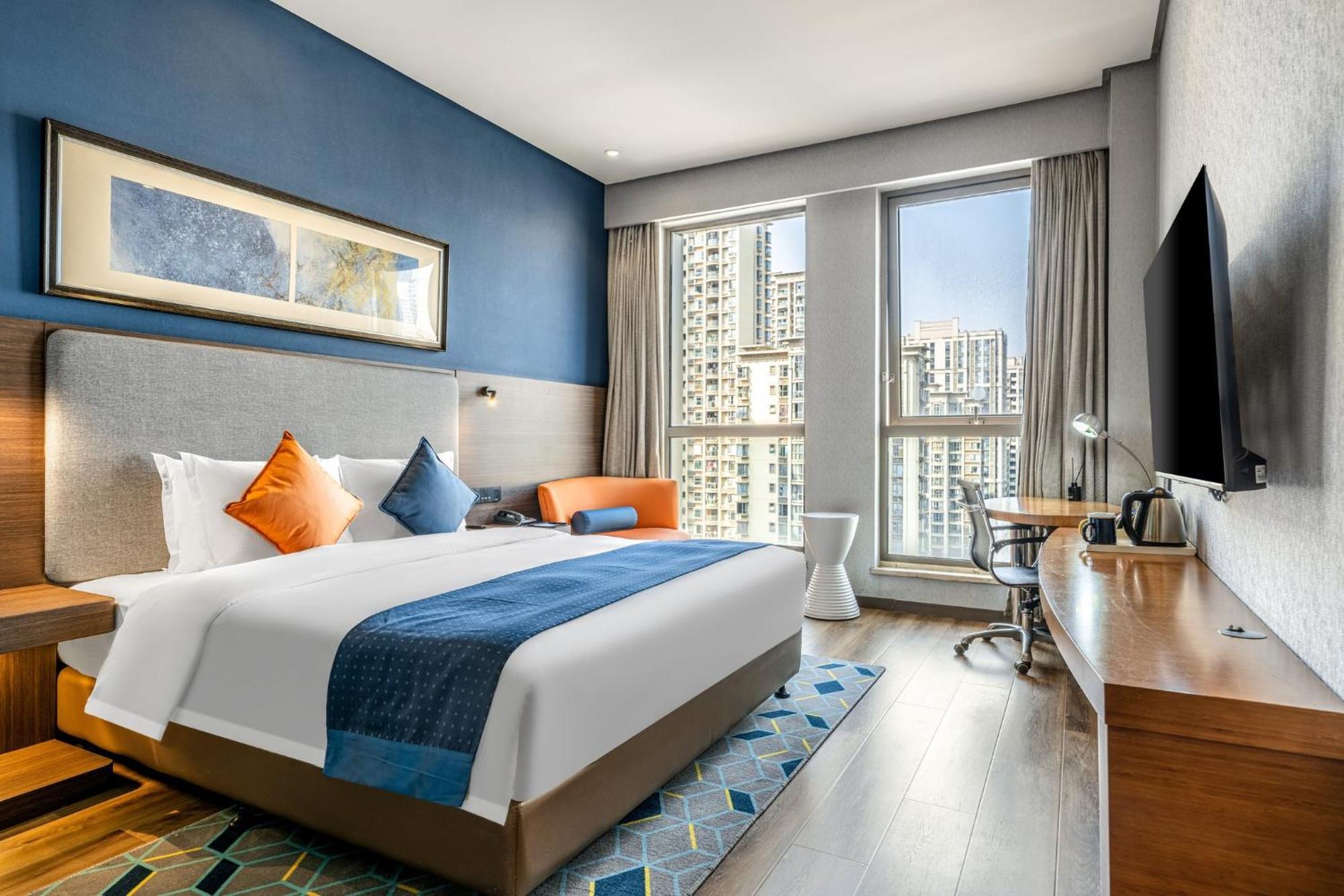 Holiday Inn Express Chongqing Guanyinqiao By Ihg Exterior foto